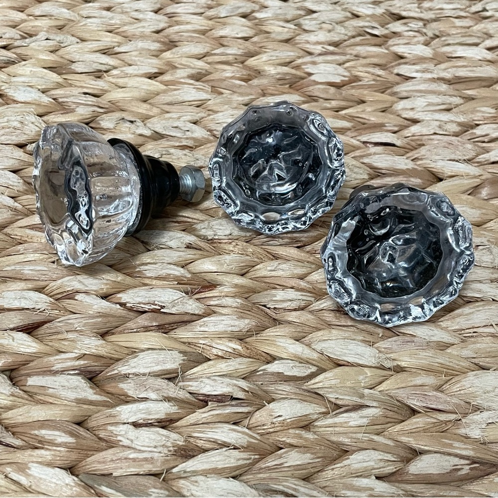 (3) 2” Glass‎ Knobs